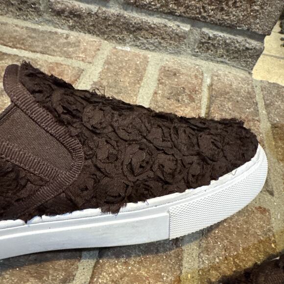 Tory Burch Flower Rosette Slip On Sneaker - Dark Red Brown - Size 8M - Picture 16 of 16